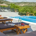 Casa Di Pietra Villa Šibenik
