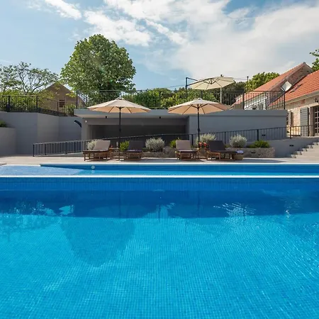 Casa Di Pietra Villa