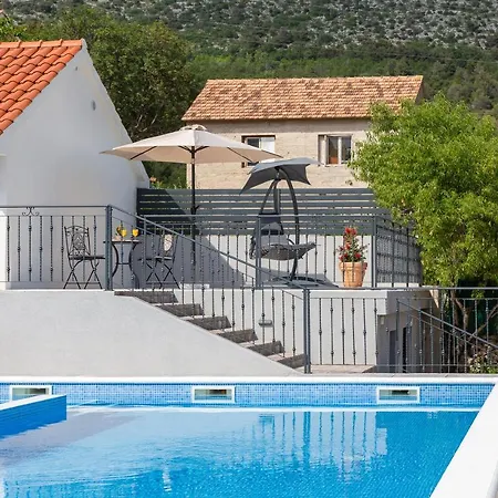 Casa Di Pietra * Sibenik