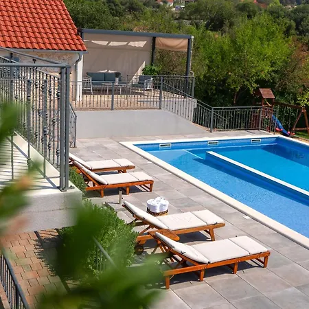 Casa Di Pietra Villa *